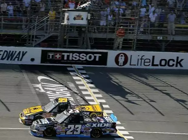 Erik Darnell Johnny Benson Titel-Bild zur News: Erik Darnell Johnny Benson