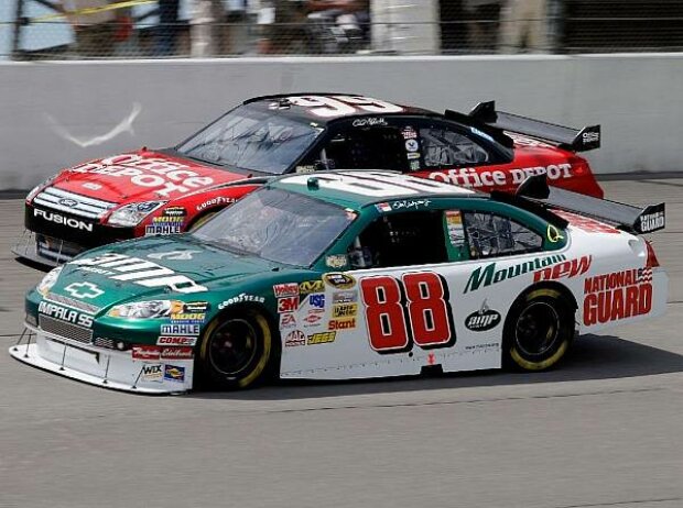 Dale Earnhardt Jr. Carl Edwards Dale Earnhardt Jr. Carl Edwards