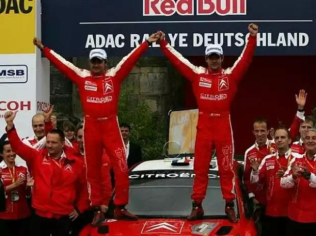 Daniel Elena Sébastien Loeb Titel-Bild zur News: Daniel Elena Sébastien Loeb