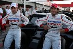 Jarno Trulli und Timo Glock (Toyota) vor dem Batmobil
