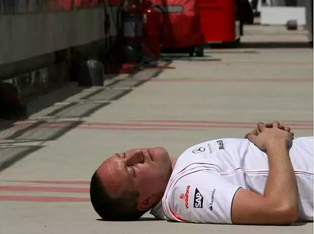 Formel-1-Mechaniker Titel-Bild zur News: Formel-1-Mechaniker