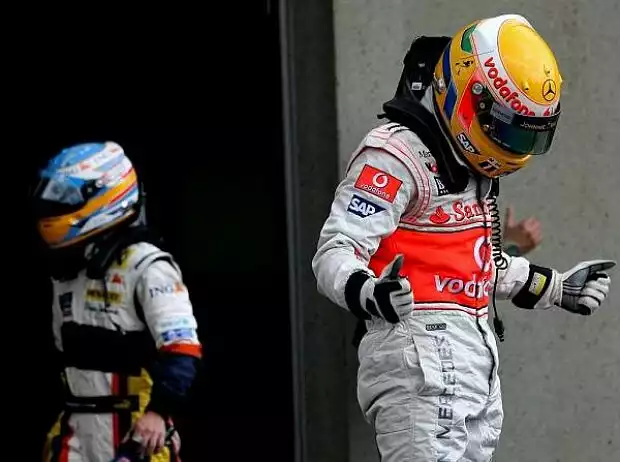 Fernando Alonso Lewis Hamilton Titel-Bild zur News: Fernando Alonso Lewis Hamilton