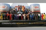 Sprint-Cup-Piloten Tribute für Richard Petty
