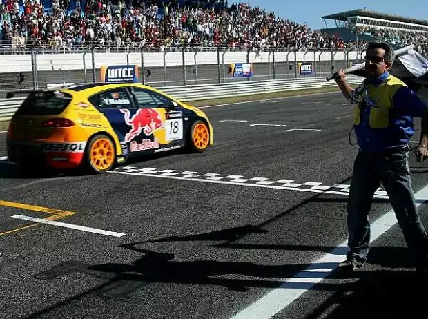 Tiago Monteiro Titel-Bild zur News: Tiago Monteiro