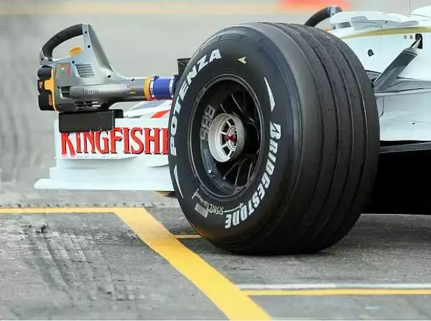 Titel-Bild zur News: Bridgestone-Reifen