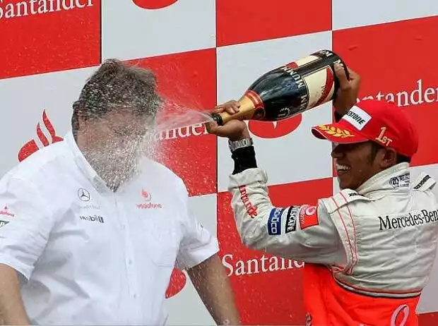 Norbert Haug und Lewis Hamilton Titel-Bild zur News: Norbert Haug und Lewis Hamilton