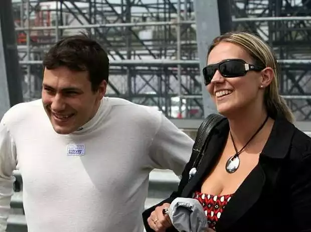 Gary Paffett mit seiner Frau Lisa Titel-Bild zur News: Gary Paffett mit seiner Frau Lisa