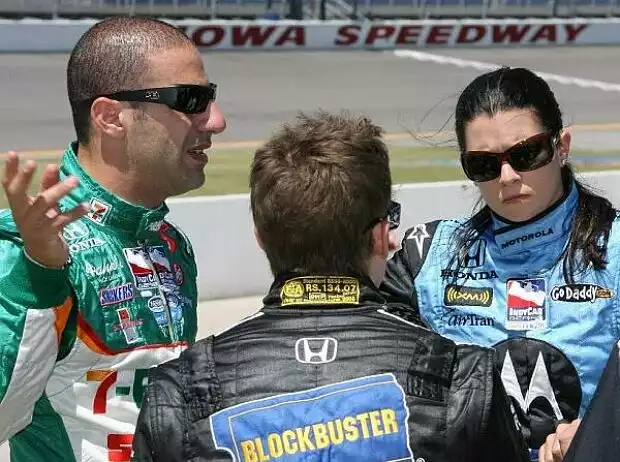 Titel-Bild zur News: Tony Kanaan Marco Andretti Danica Patrick