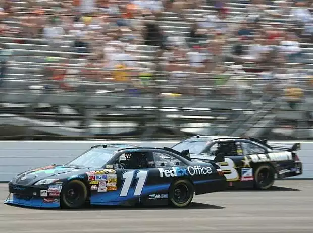 Denny Hamlin Titel-Bild zur News: Denny Hamlin