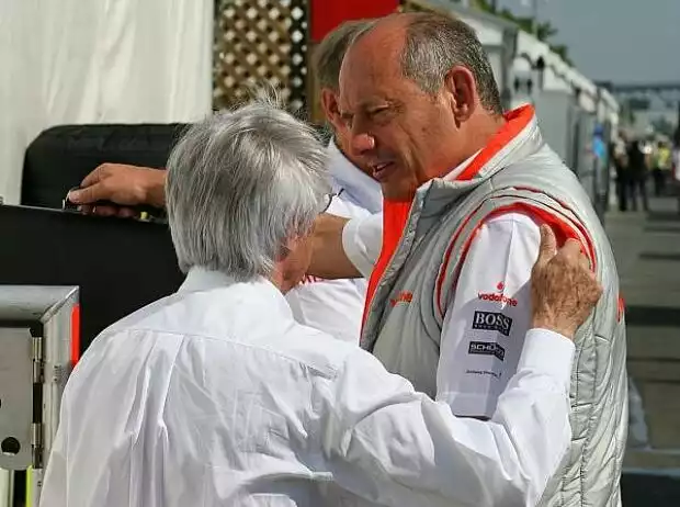 Bernie Ecclestone und Ron Dennis Titel-Bild zur News: Bernie Ecclestone und Ron Dennis