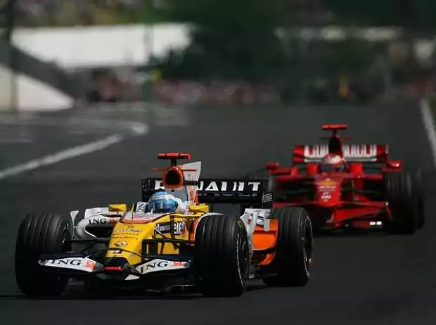 Fernando Alonso vor Kimi Räikkönen Titel-Bild zur News: Fernando Alonso vor Kimi Räikkönen