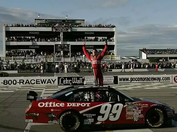 Carl Edwards Titel-Bild zur News: Carl Edwards