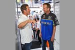  J.J. Yeley mit Kiefer Sutherland