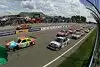 Bild zum Inhalt: Dale Earnhardt Jr. und Jeff Gordon unter ferner liefen
