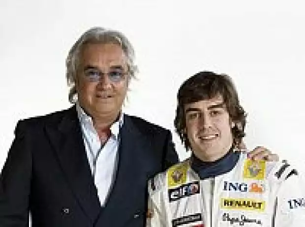 Titel-Bild zur News: Fernando Alonso; Flavio Briatore (Teamchef)