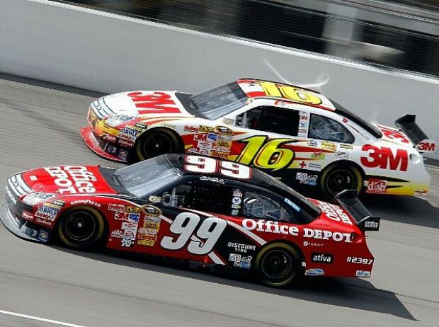 Carl Edwards Greg Biffle Carl Edwards Greg Biffle
