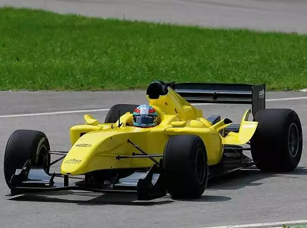 Titel-Bild zur News: Andrea Bertolini Ferrari