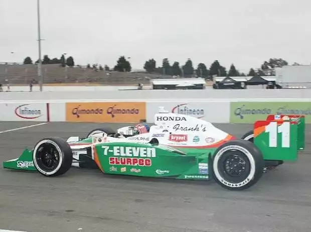 Tony Kanaan Titel-Bild zur News: Tony Kanaan