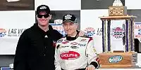 Bild zum Inhalt: Dale Earnhardt Jr.: Der NASCAR-Superstar im Interview