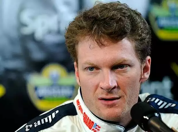Titel-Bild zur News: Dale Earnhardt Jr.