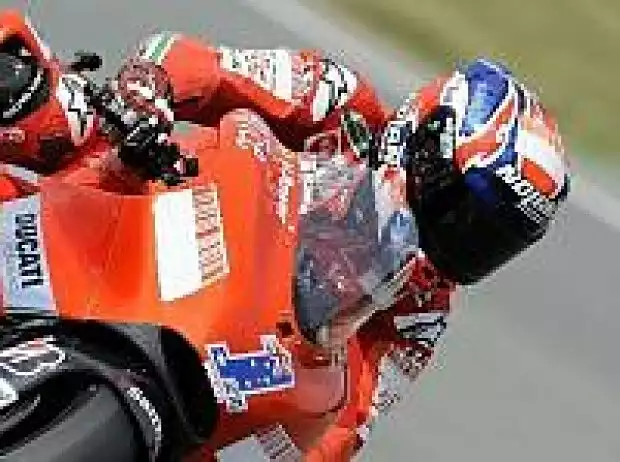 Casey Stoner Titel-Bild zur News: Casey Stoner