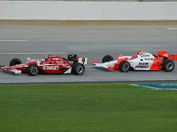 Scott Dixon, Helio Castroneves Titel-Bild zur News: Scott Dixon, Helio Castroneves