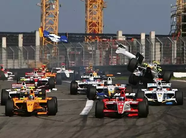 Start Nürburgring Titel-Bild zur News: Start Nürburgring