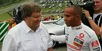Norbert Haug und Lewis Hamilton
