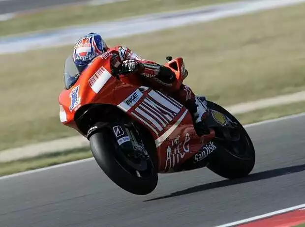 Casey Stoner Titel-Bild zur News: Casey Stoner