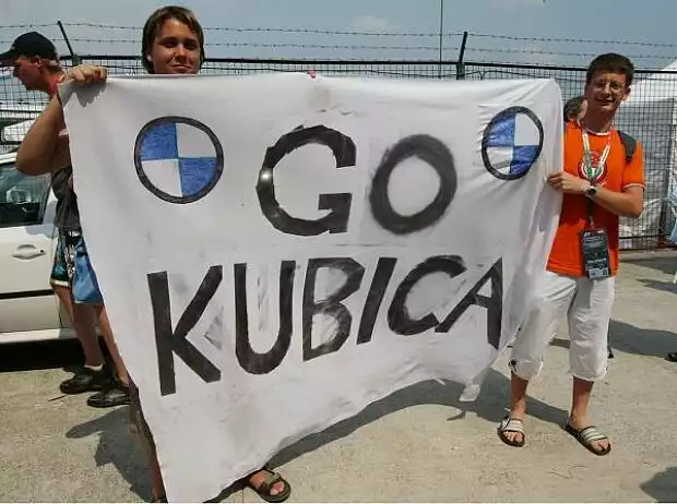 Robert Kubica-Fans Titel-Bild zur News: Robert Kubica-Fans