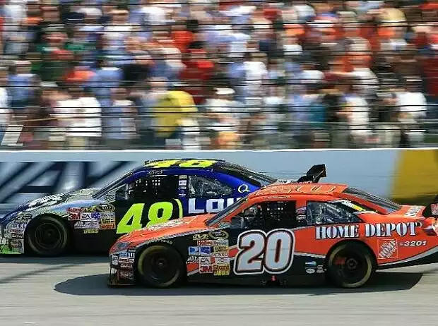 Jimmie Johnson und Tony Stewart Titel-Bild zur News: Jimmie Johnson und Tony Stewart