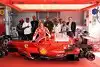 Bild zum Inhalt: Jamaikas Olympiateam zu Gast bei Ferrari