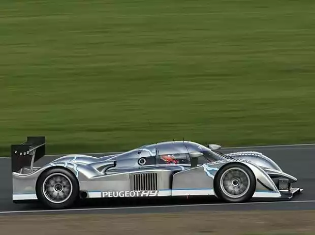 Titel-Bild zur News: Peugeot 908 Hybrid