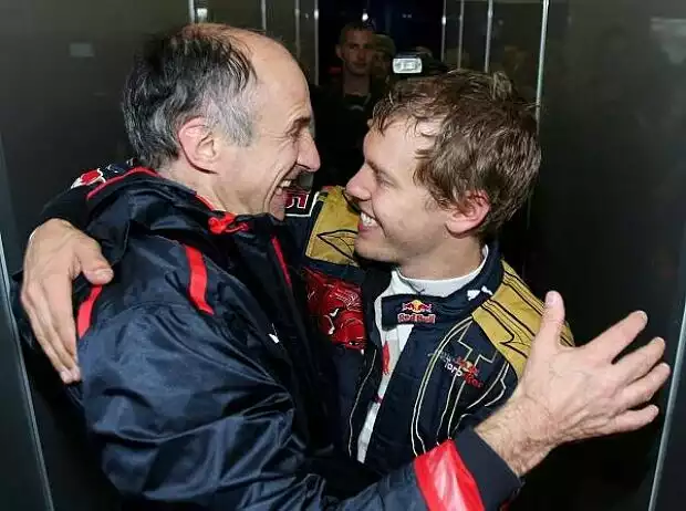 Franz Tost und Sebastian Vettel Titel-Bild zur News: Franz Tost und Sebastian Vettel