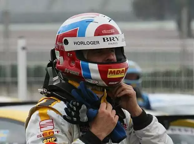 Yvan Muller Titel-Bild zur News: Yvan Muller