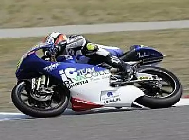 Andrea Iannone Titel-Bild zur News: Andrea Iannone
