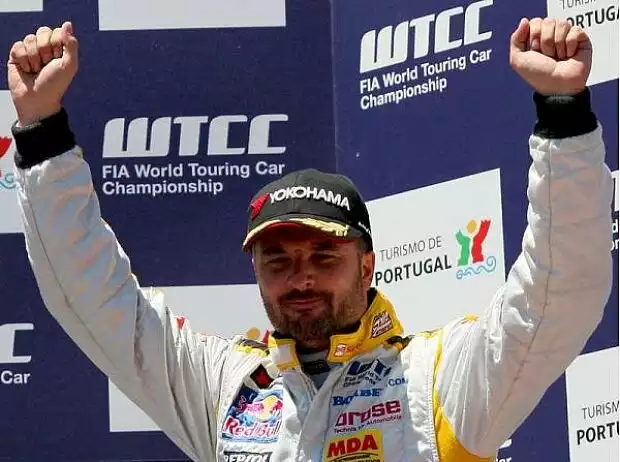 Yvan Muller Titel-Bild zur News: Yvan Muller