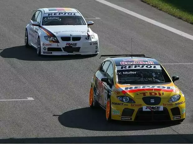 Yvan Muller vor Jörg Müller Titel-Bild zur News: Yvan Muller vor Jörg Müller