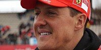 Bild zum Inhalt: Michael Schumacher drückt Massa die Daumen
