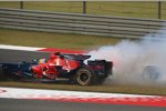 Jarno Trulli (Toyota) kollidiert mit Sébastien Bourdais (Toro Rosso) 