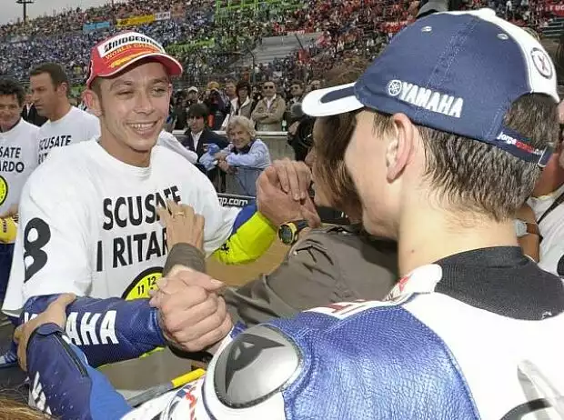Valentino Rossi und Jorge Lorenzo Titel-Bild zur News: Valentino Rossi und Jorge Lorenzo