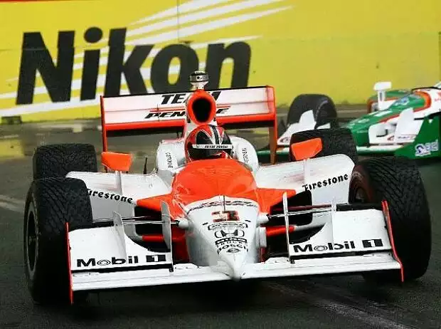 Helio Castroneves Titel-Bild zur News: Helio Castroneves