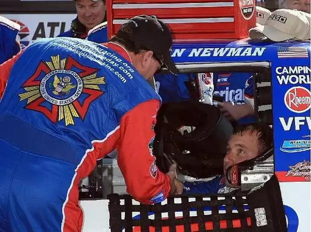 Ron Hornaday Jr. Ryan Newman Titel-Bild zur News: Ron Hornaday Jr. Ryan Newman