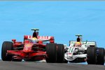 Brasilianer unter sich: Felipe Massa (Ferrari) und Rubens Barrichello (Honda F1 Team) 