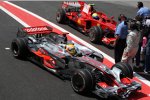 Lewis Hamilton (McLaren-Mercedes) und Felipe Massa (Ferrari) 