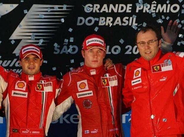Titel-Bild zur News: Felipe Massa, Kimi Räikkönen und Stefano Domenicali