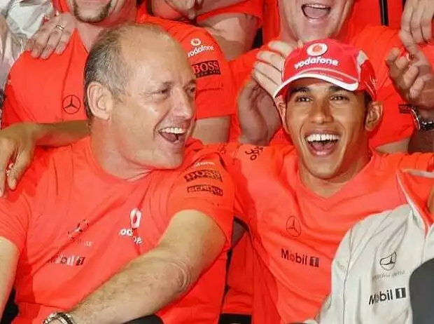 Titel-Bild zur News: Ron Dennis und Lewis Hamilton