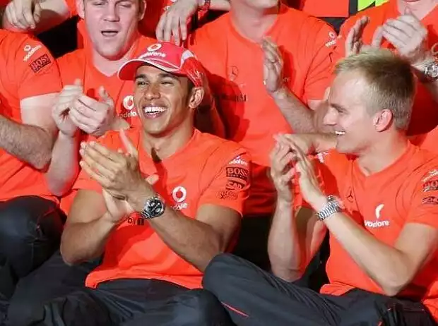 Lewis Hamilton und Heikki Kovalainen Titel-Bild zur News: Lewis Hamilton und Heikki Kovalainen