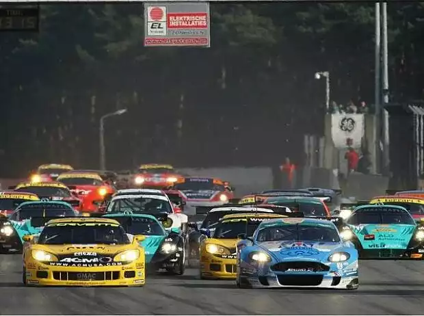 FIA GT Start Zolder Titel-Bild zur News: FIA GT Start Zolder