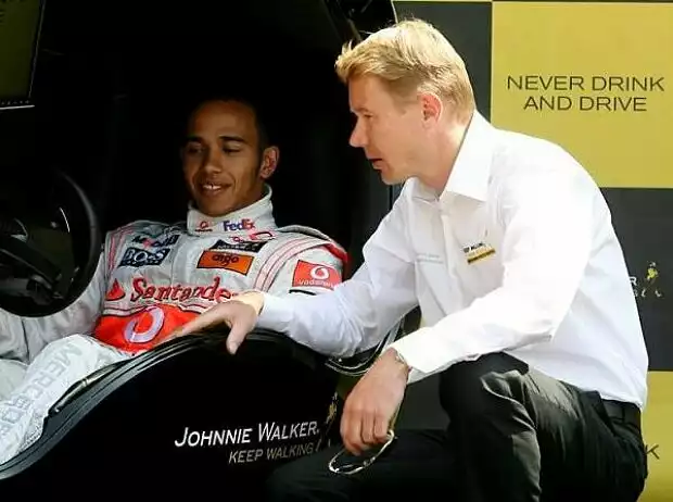 Lewis Hamilton und Mika Häkkinen Titel-Bild zur News: Lewis Hamilton und Mika Häkkinen